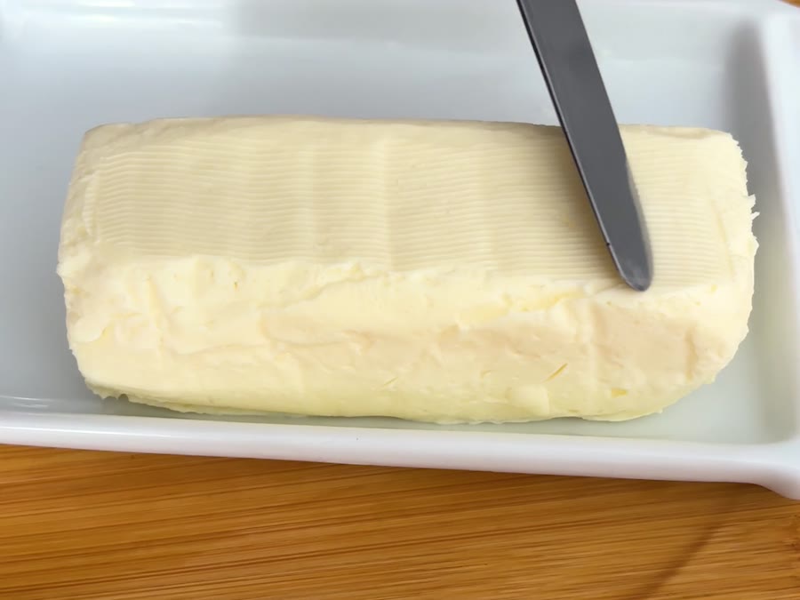 Mantequilla casera con nata: ¿sale más barata que comprarla? — el resultado